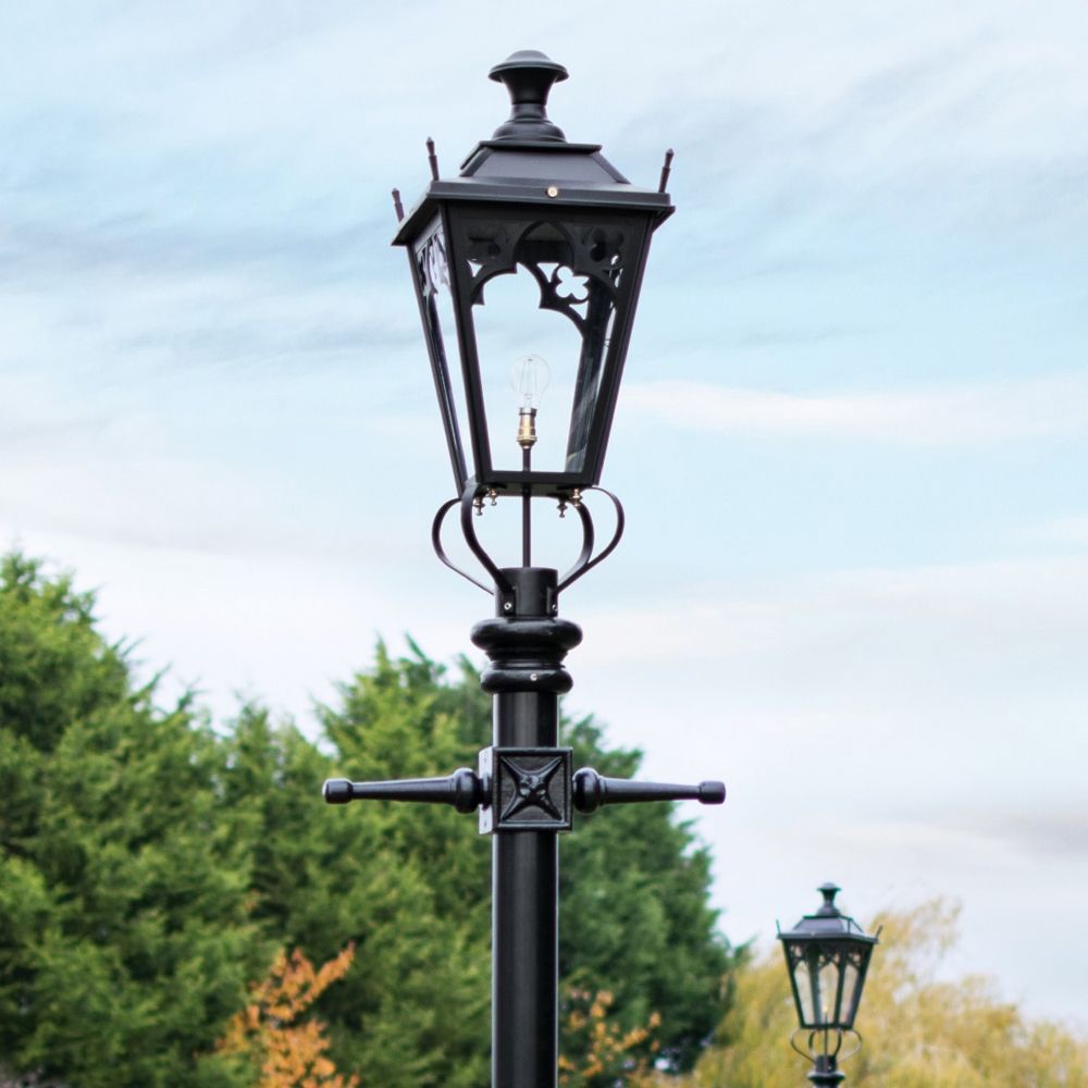 Black Gothic Lamp Post & Lantern Set 3.7m 