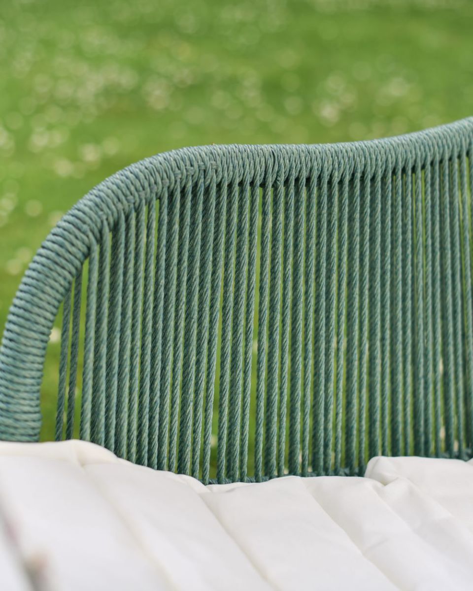 Close up of seat string-back 