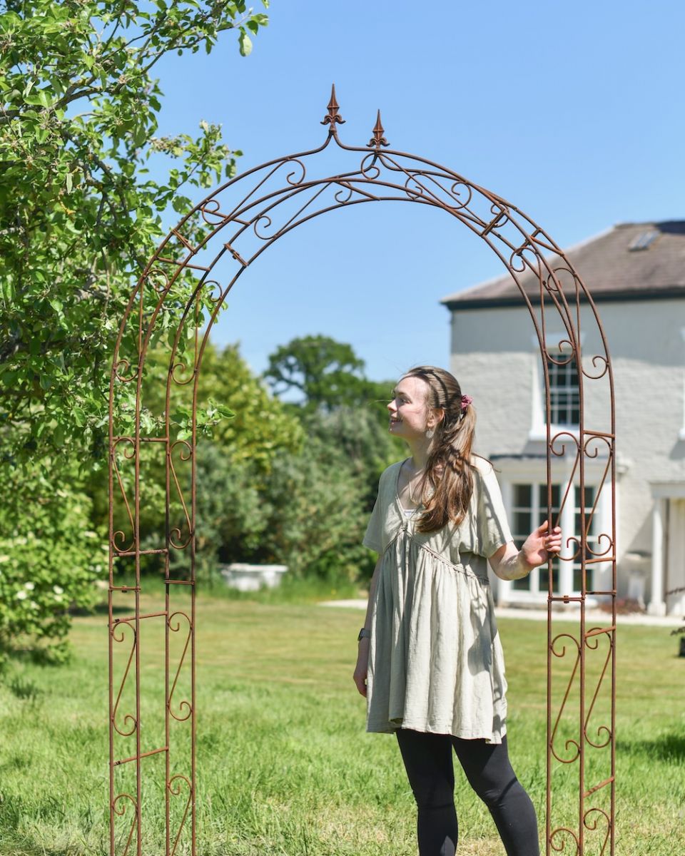 Scale image of rustic finish garden rose arch Scale image of rustic finish garden rose arch