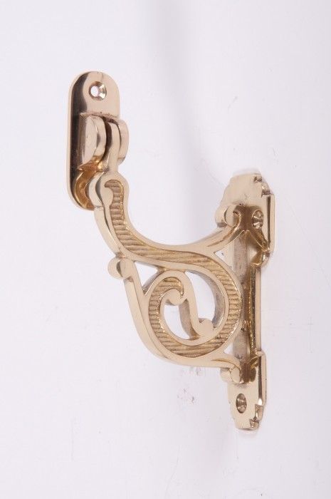 “Radnor” Ornate Hand Rail Bracket “Radnor” Ornate Hand Rail Bracket