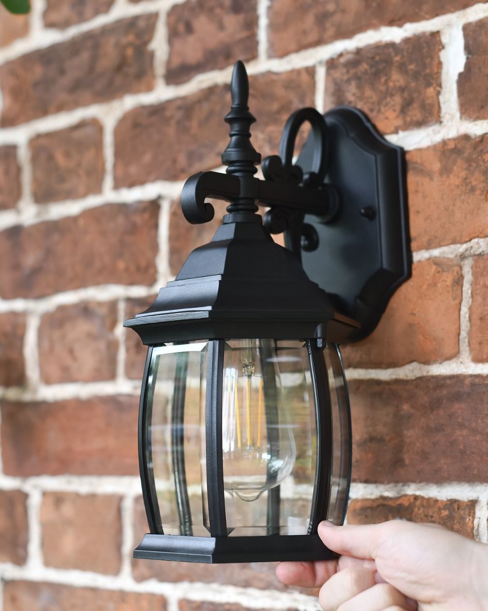 "Hatton" Traditional Wall Light to Scale