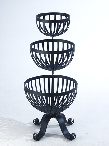 “Margo” Fountain Garden Planter “Margo” Fountain Garden Planter