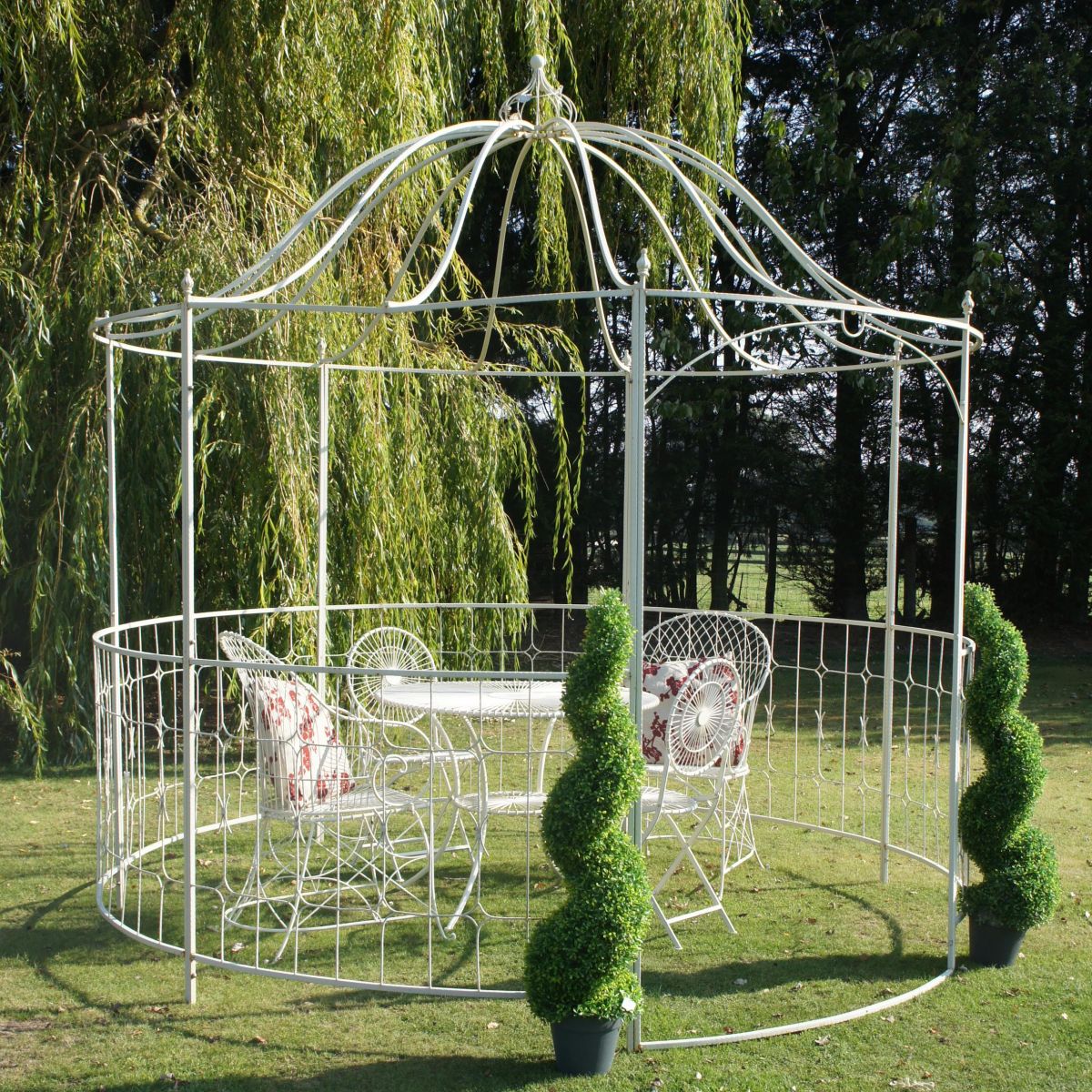 "The Countess" Gazebo- Cream Deluxe "The Countess" Gazebo- Cream Deluxe