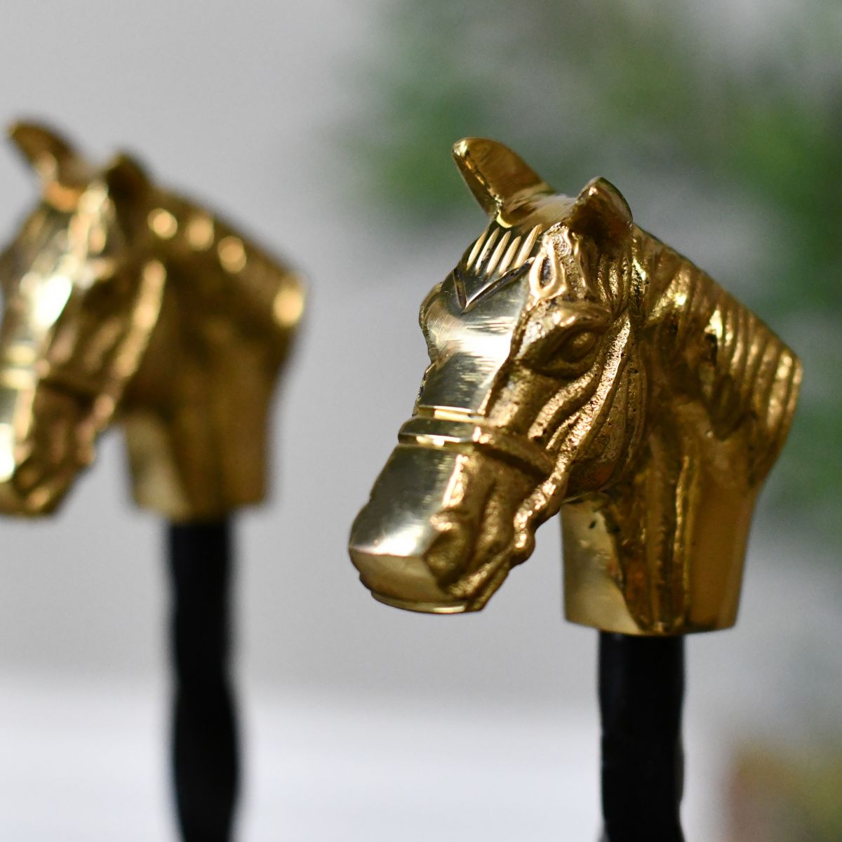 Detailed image of Royal Ascot Horse head finials
