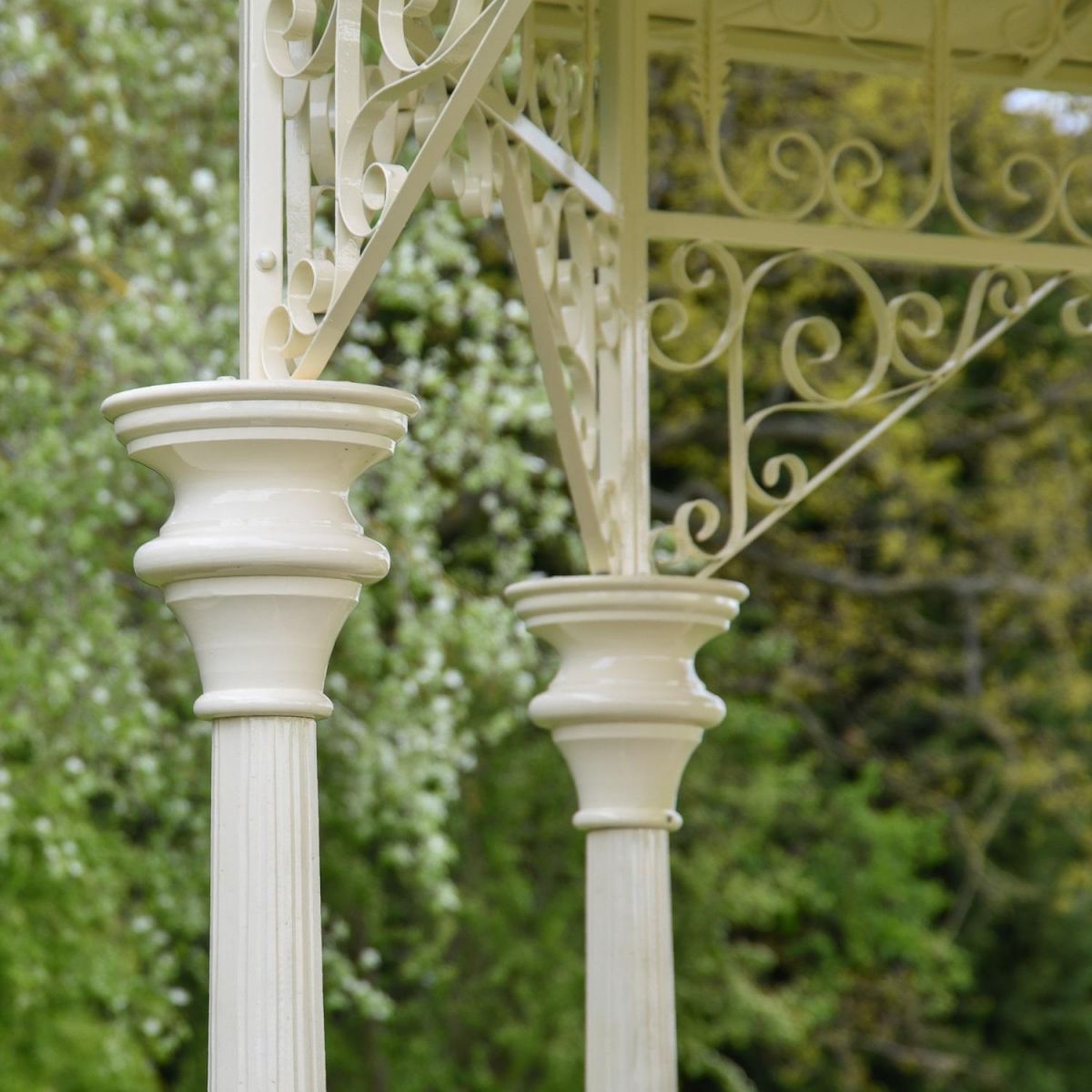 Close up of "Lady Leticia" Dream Carousel 3.4m 