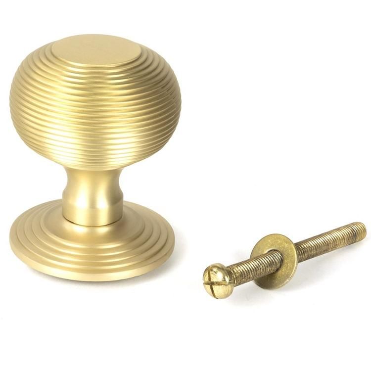 Individual Satin Brass "Gloria" Beehive Door Knob - 80mm in Situ Individual Satin Brass "Gloria" Beehive Door Knob - 80mm in Situ