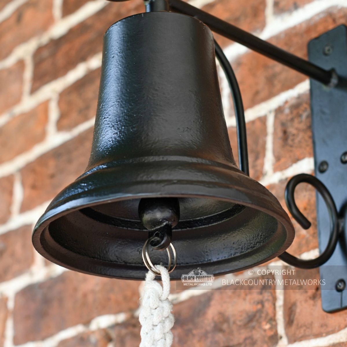 Issadora Trailing Vine Wall Mounted Bell Close Up Issadora Trailing Vine Wall Mounted Bell Close Up