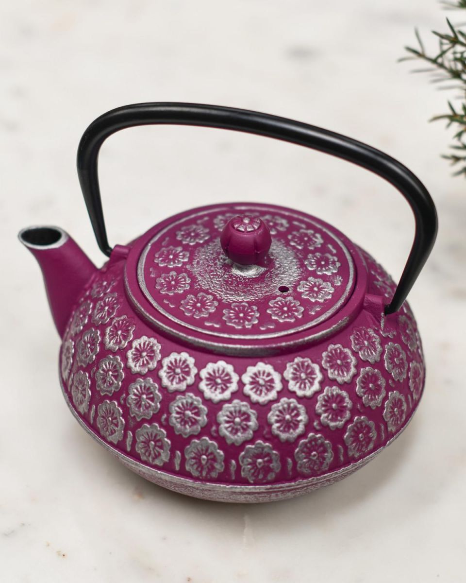 Japanese Inspired "Boysenberry" Purple & Silver Cast Iron Teapot in Situ