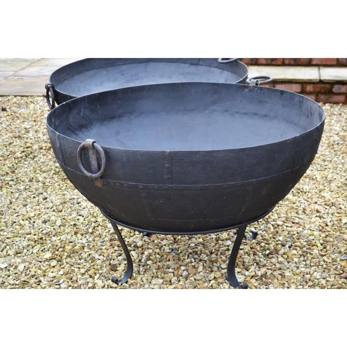 Traditional Kadai Bowl Finished in Black 