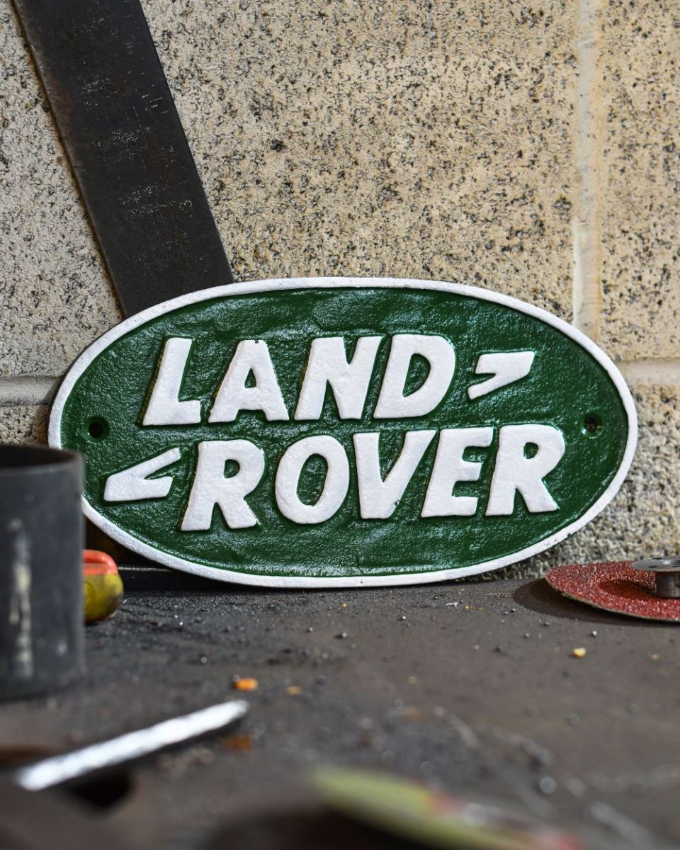Green Land Rover Vintage Style Cast Iron Sign