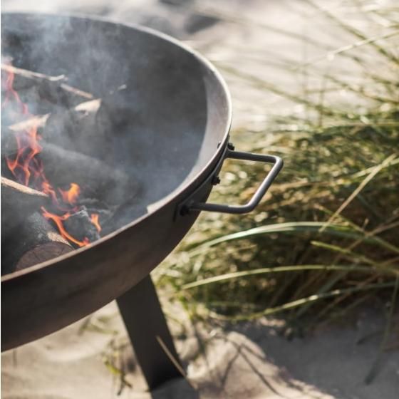 Raw Metal Fire Pit & Log Burner - 100cm Close Up Raw Metal Fire Pit & Log Burner - 100cm Close Up