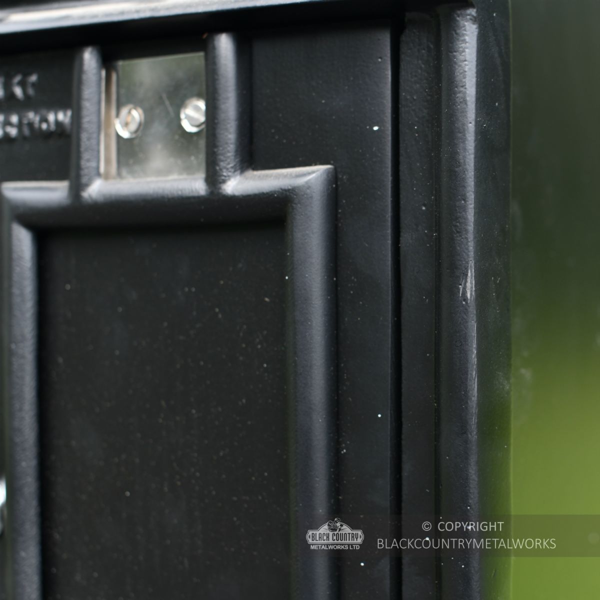 "Original Reproduction" Black Elizabeth Regina Post and Parcel Box With Stand