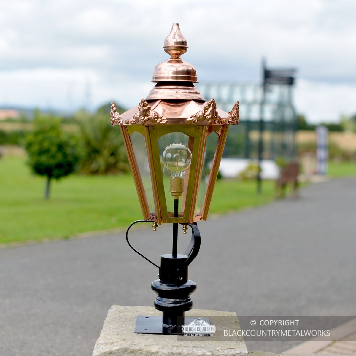 86cm Copper Hexagonal Pillar Light and Lantern Set 