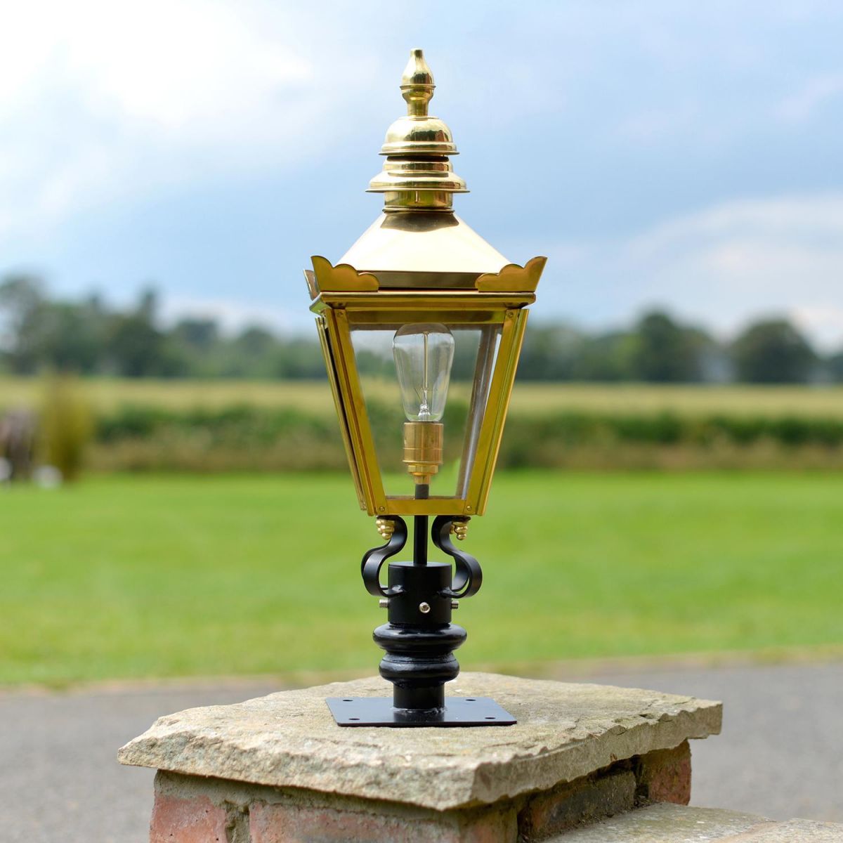 Polished Brass Harrogate Pillar Light and Lantern Set in Situ on a Brick Pillar Polished Brass Harrogate Pillar Light and Lantern Set in Situ on a Brick Pillar
