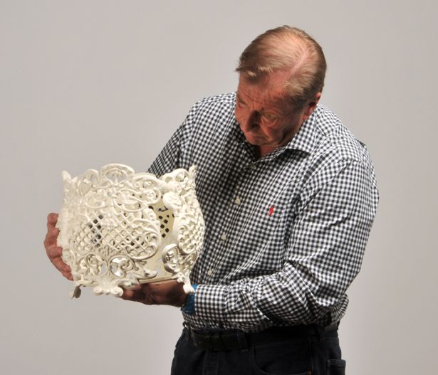 Liliana Large Vintage Cream Flower Planter Liliana Large Vintage Cream Flower Planter