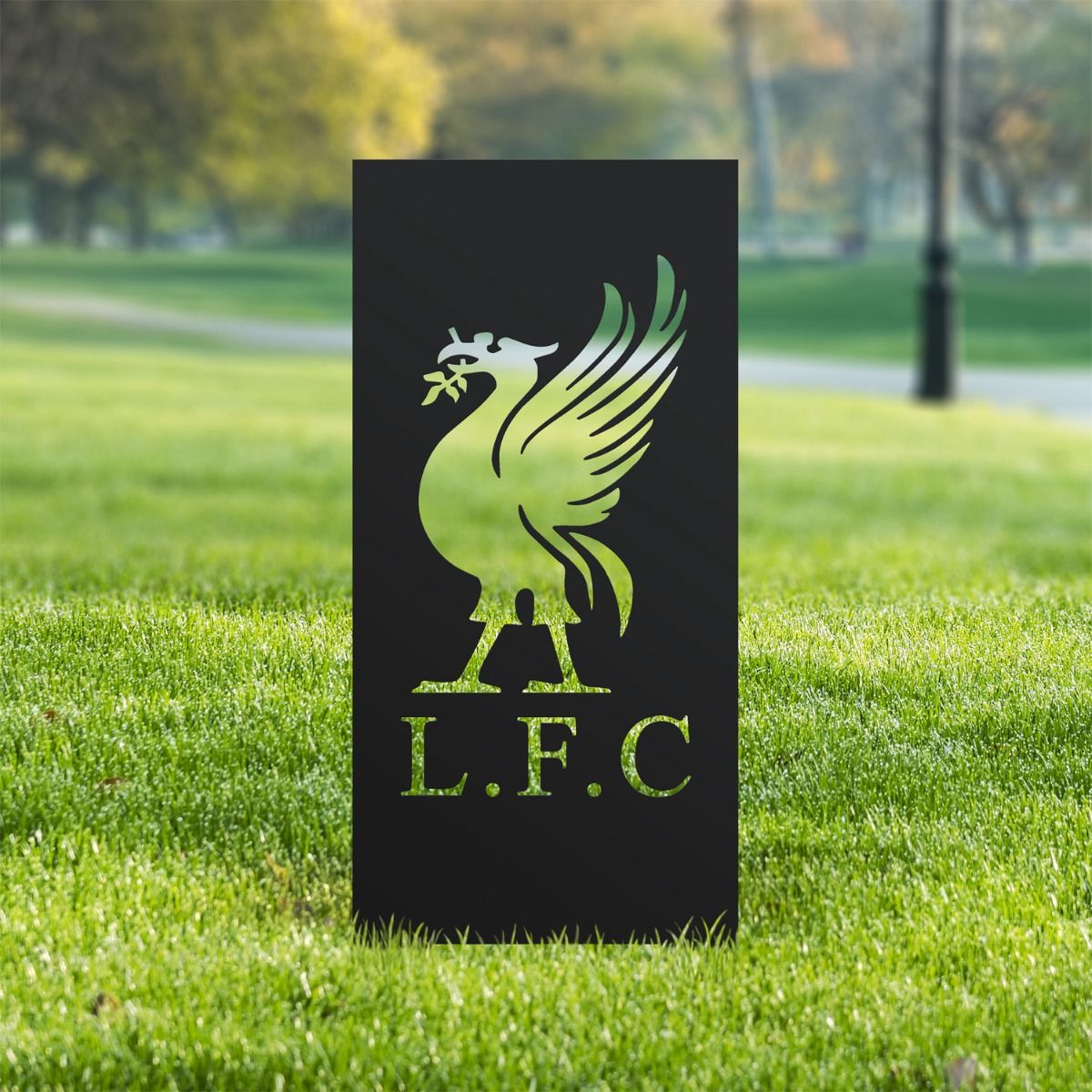 Black Liver Bird Garden Screen 