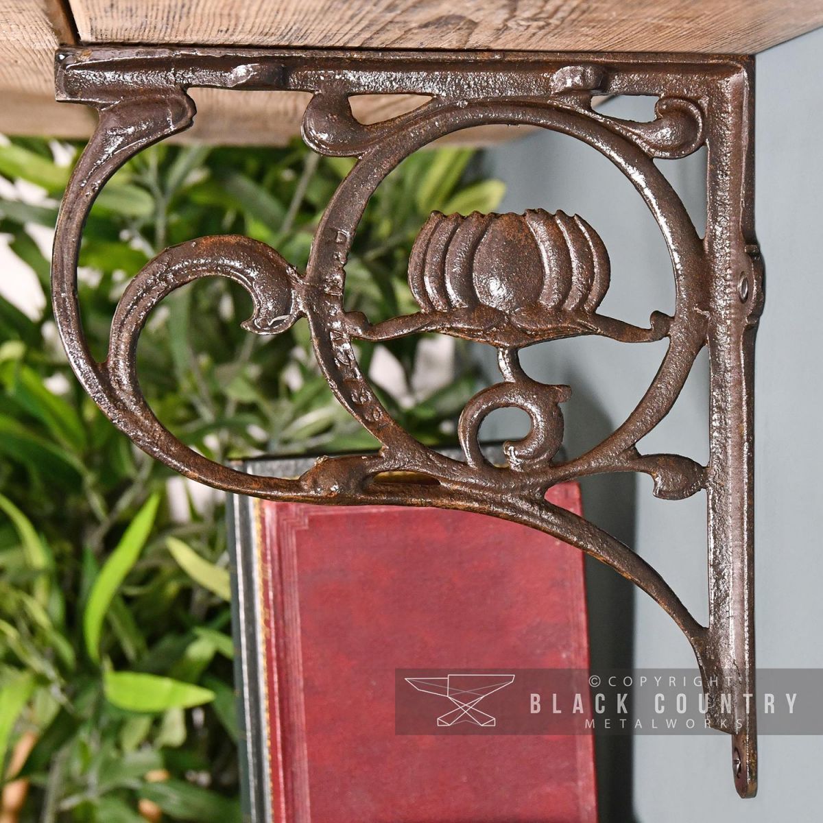 Side View of the "Lotus Flower" Iron Shelf Bracket