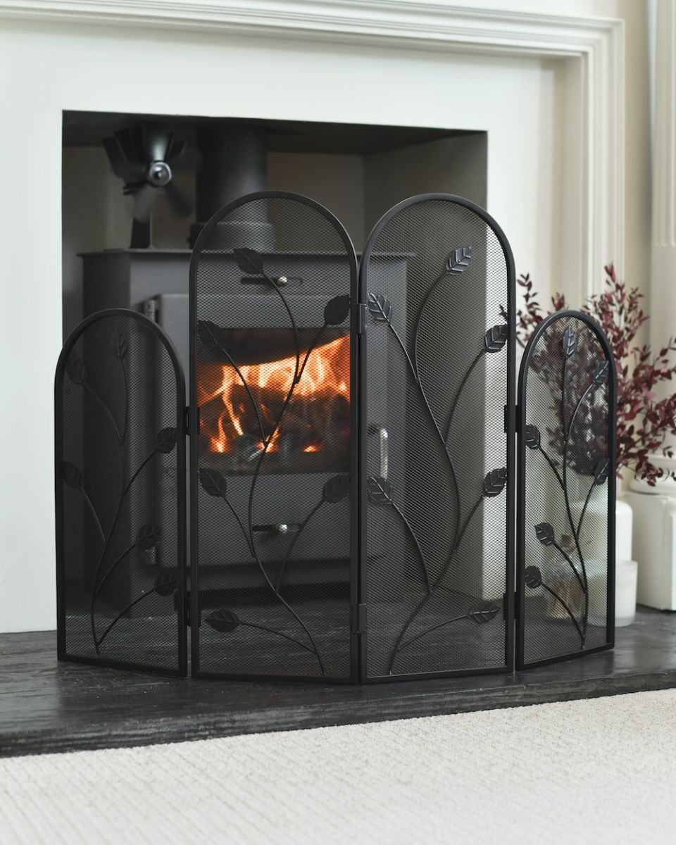 Ornate Four Fold Fire Guard with Vine Detailing Ornate Four Fold Fire Guard with Vine Detailing
