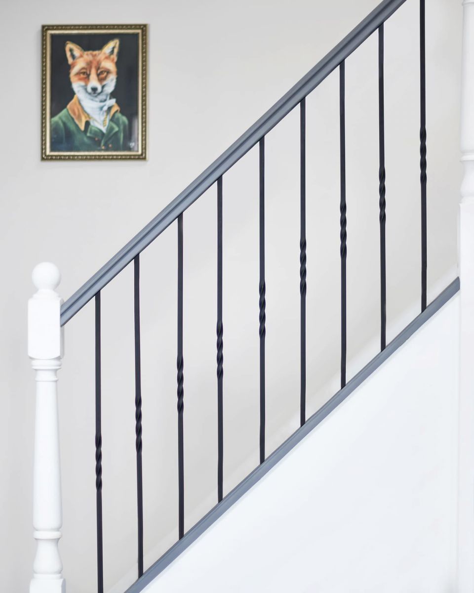 Matte Black "Enfield" Single Twist Stair Spindle - Spindle ONLY - No Brackets in Situ Matte Black "Enfield" Single Twist Stair Spindle - Spindle ONLY - No Brackets in Situ