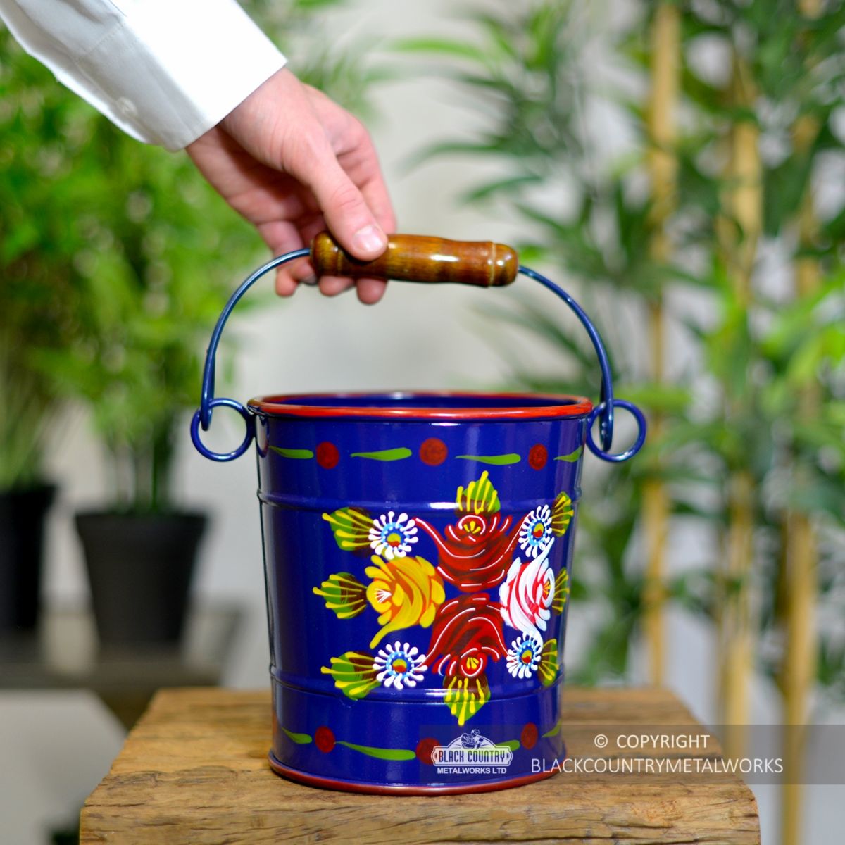 Medium Narrowboat Hand Painted to Scale