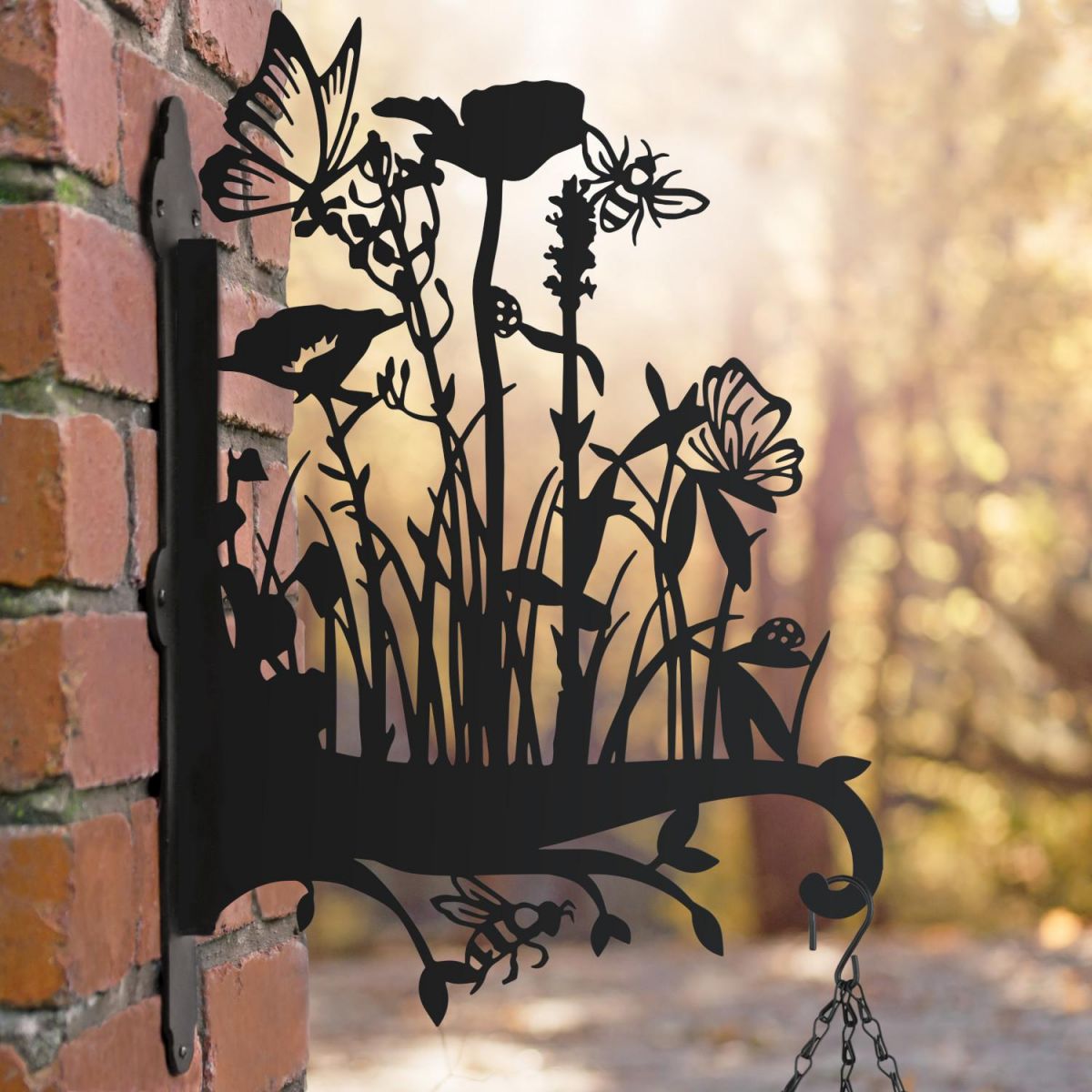 Meadow Hanging Basket Bracket in Situ