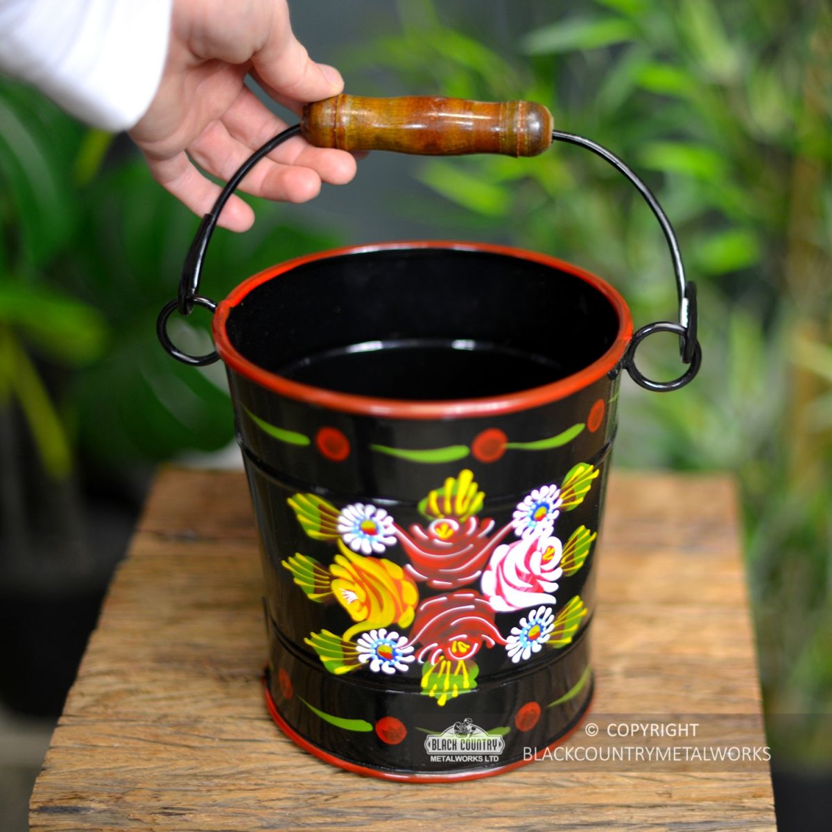 Hand Painted Buckets Narrowboat to Scale