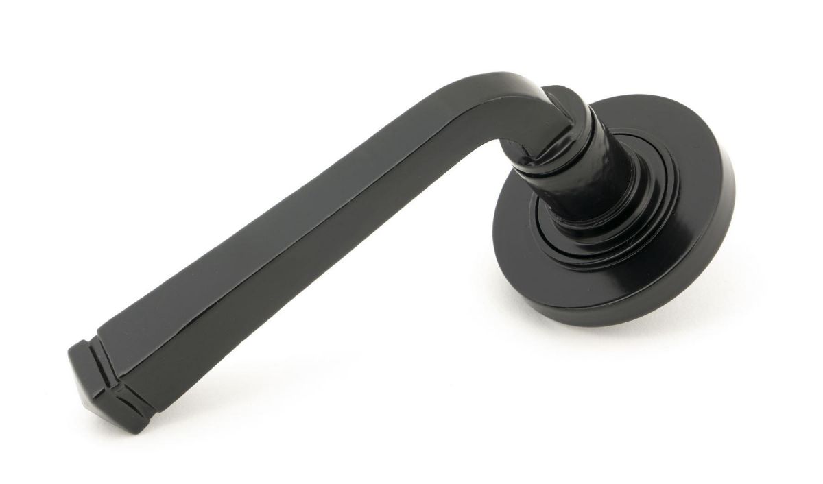 Midnight Black Lever Door Handle on Rose Side View