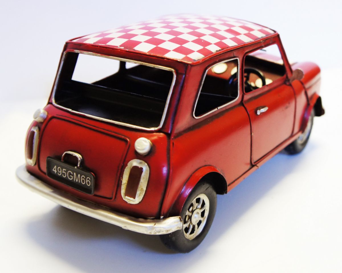 “Mini Cooper” in red and white tin model - 1960
