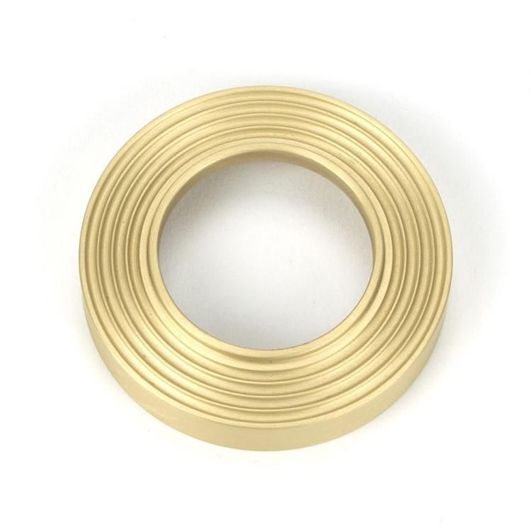 Close-Up of Beehive Backplate