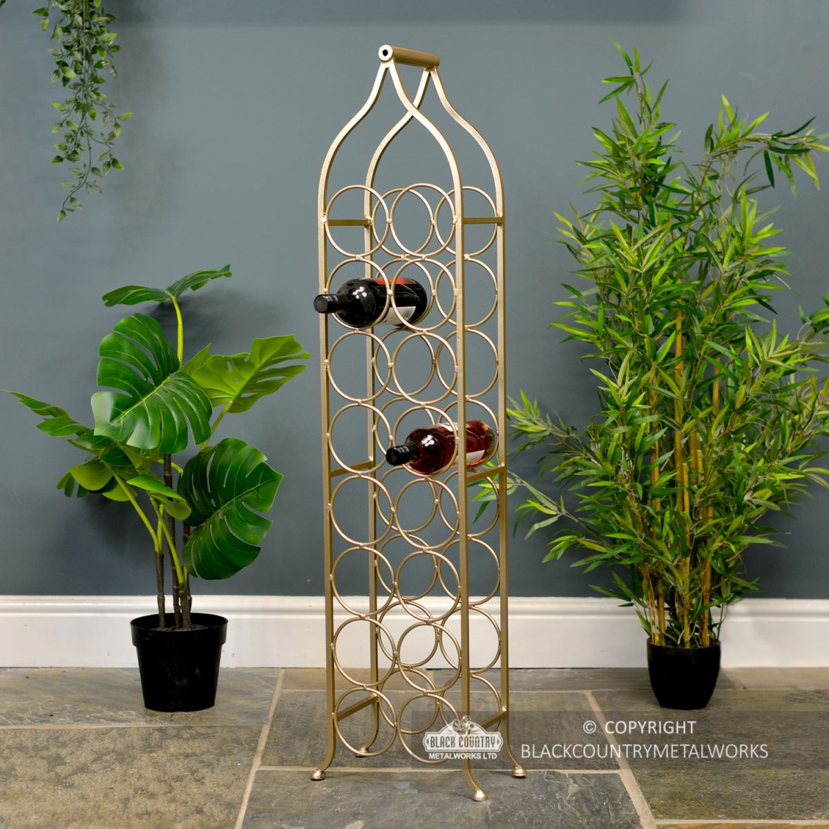 "Monticello" Double Row Wine Rack in Situ Holding wine Bottles