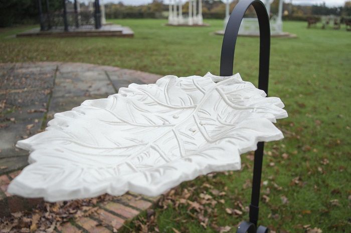 New Forest Leaf Design Bird Bath & Feeder
