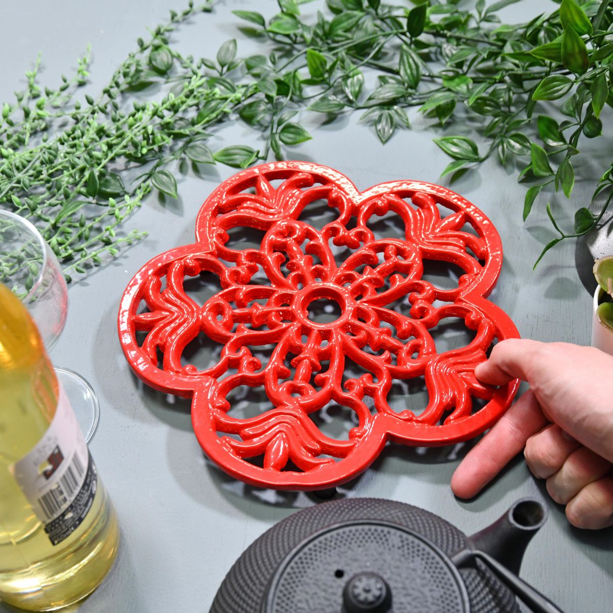 Red Cast Iron Flower Petal Trivet to Scale Red Cast Iron Flower Petal Trivet to Scale
