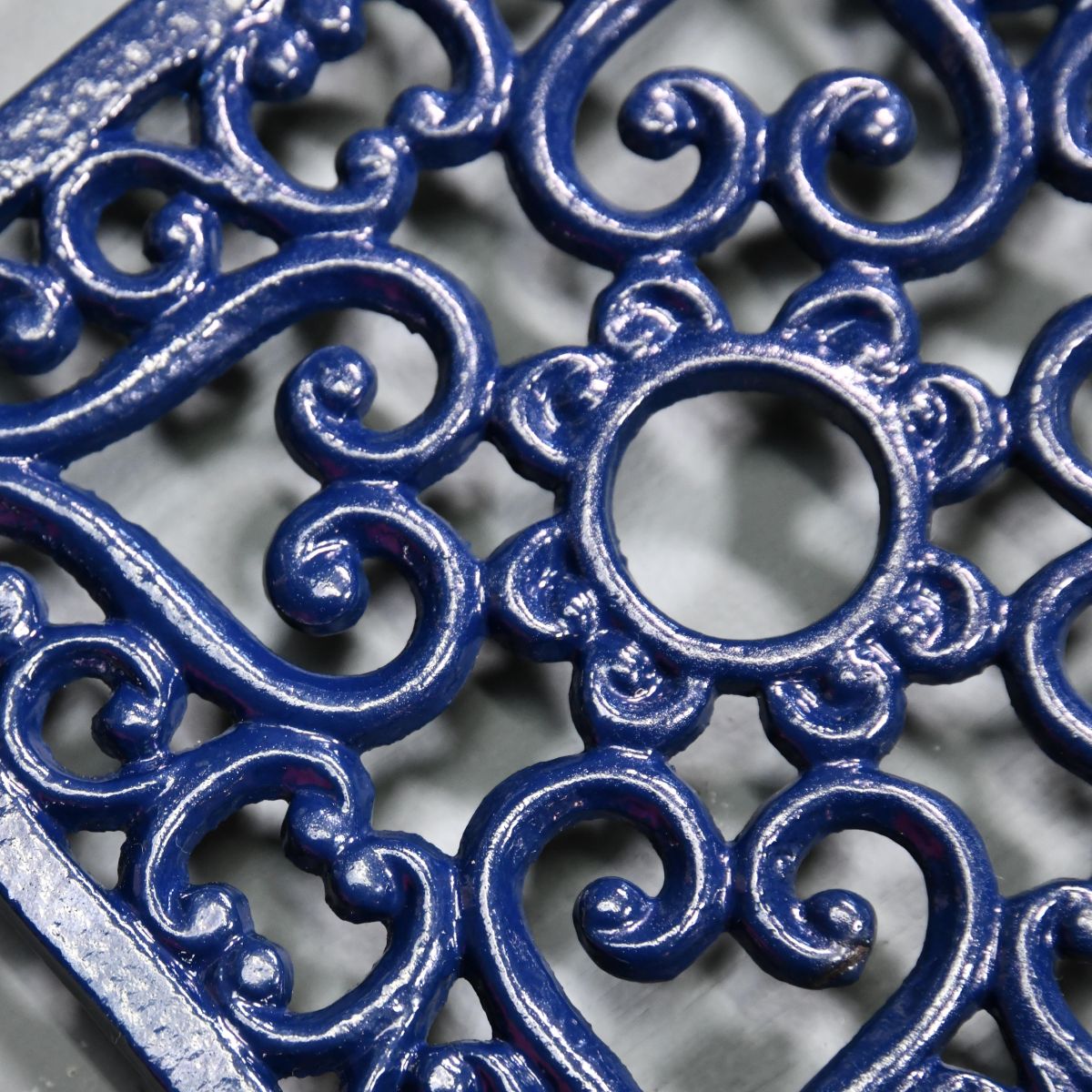 Blue Cast Iron Square Trivet Centre Detailing