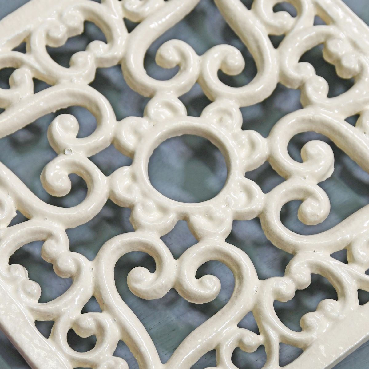 Cream Cast Iron Square Trivet Centre Close-Up