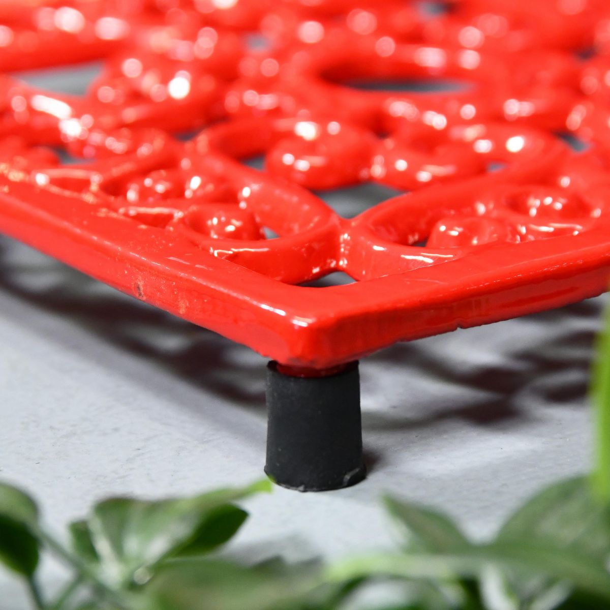 Red Cast Iron Square Trivet Feet