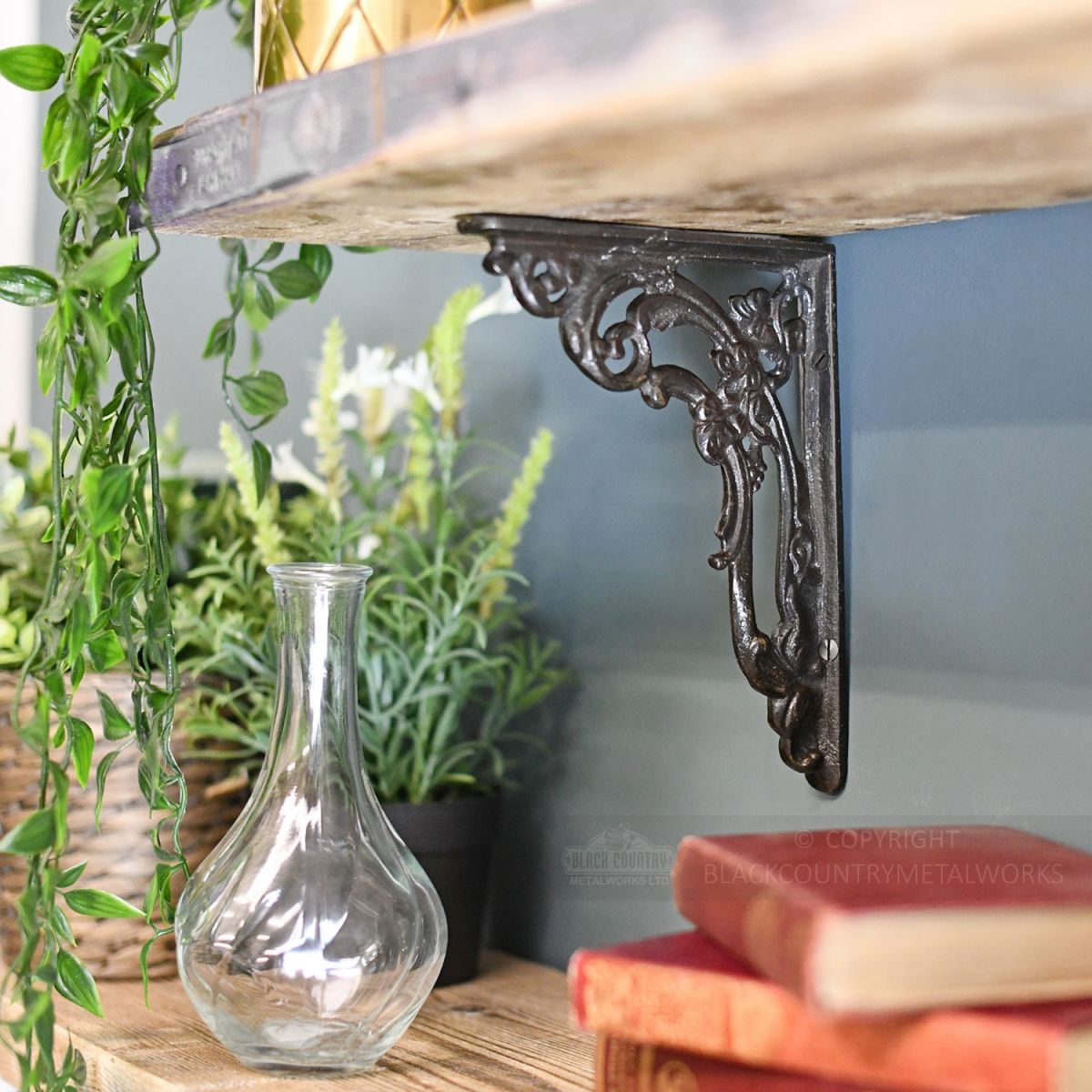 Ornate Shelf Bracket Finished in a Natural Cast Iron Finish