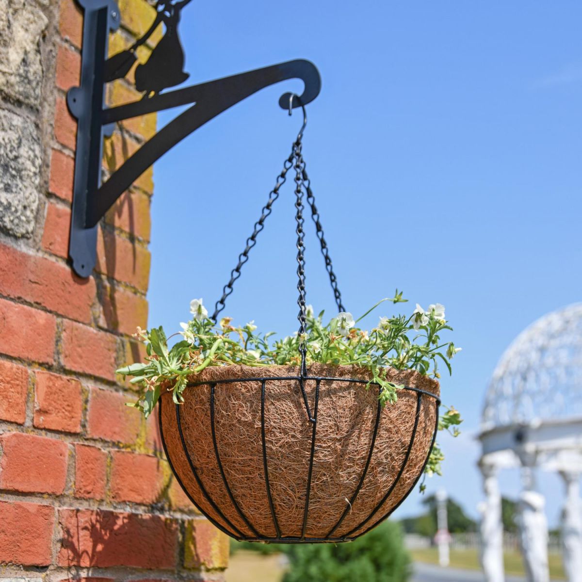 Outdoor Wired Hanging Basket Planter