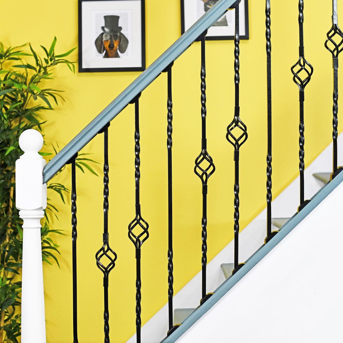 "Cavendish" Set of 3 Alternating Stair Spindles - Pattern 1