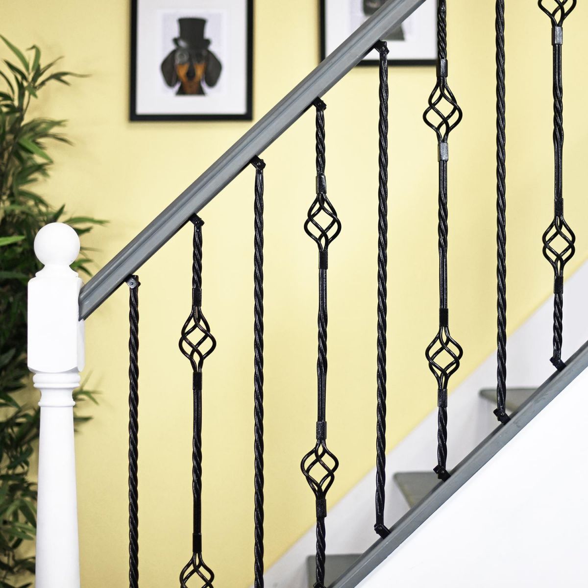 Set of 2 Grosvenor Rope Twist Stair Spindles - Pattern 1