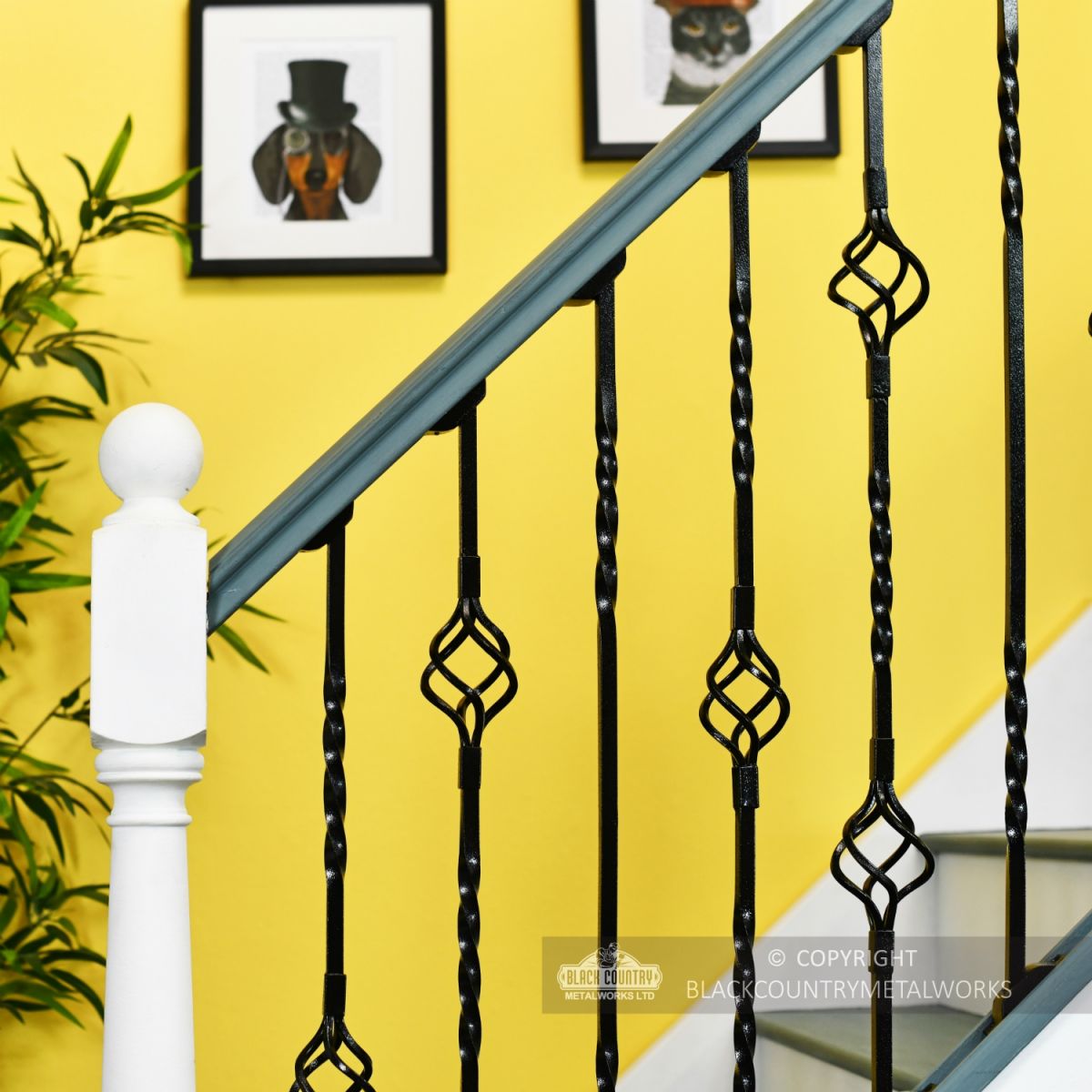 "Cavendish" Set of 3 Alternating Stair Spindles - Pattern 6