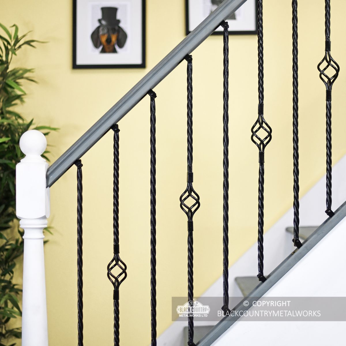 Set of 2 "Grosvenor" Rope Twist Stair Spindles - Pattern 9