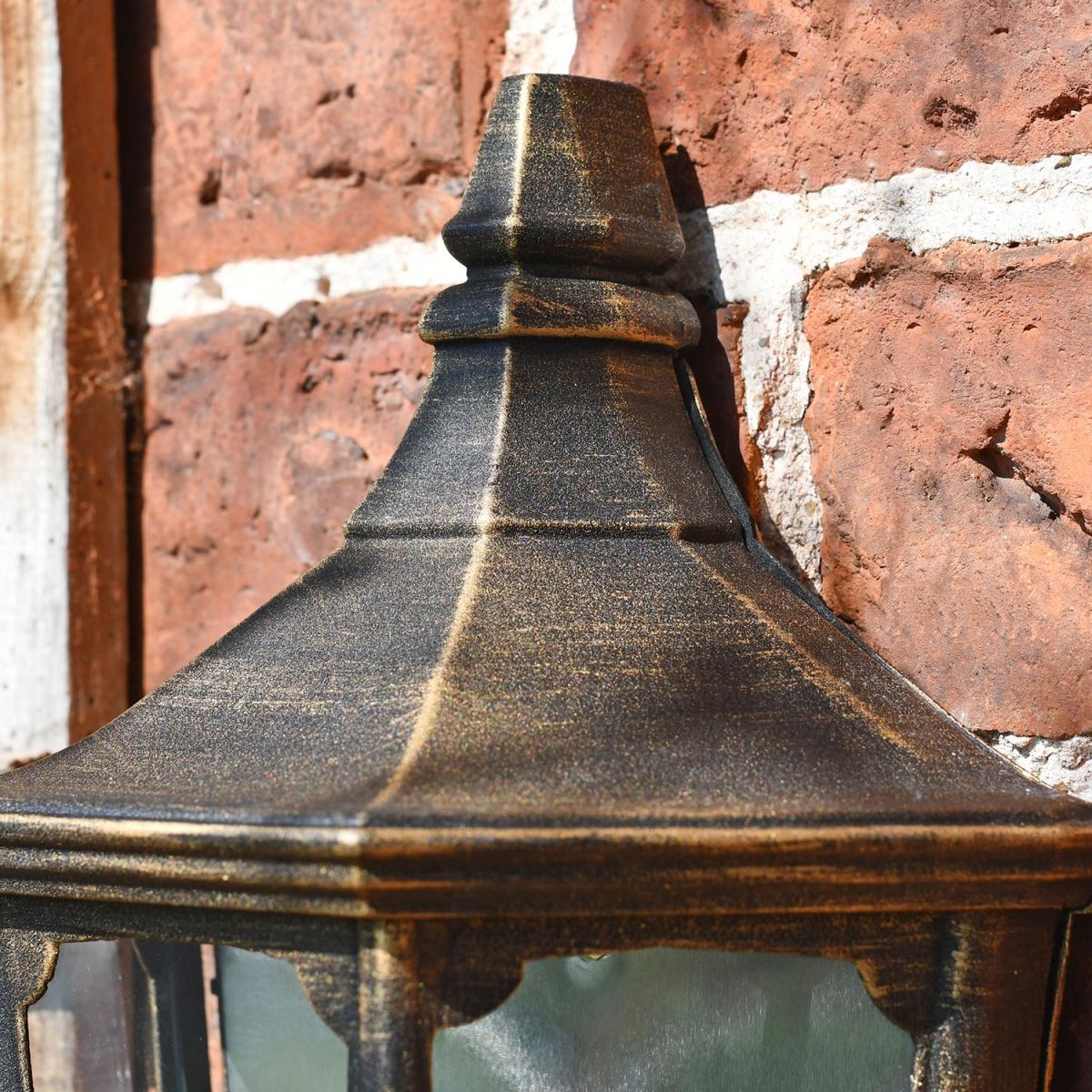 View of the Traditional Design on the Top of the Wall Light