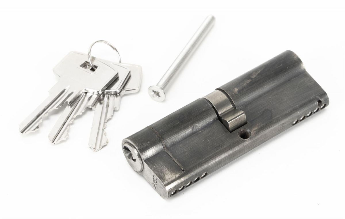 Pewter 5-Pin Euro Cylinder & Keys