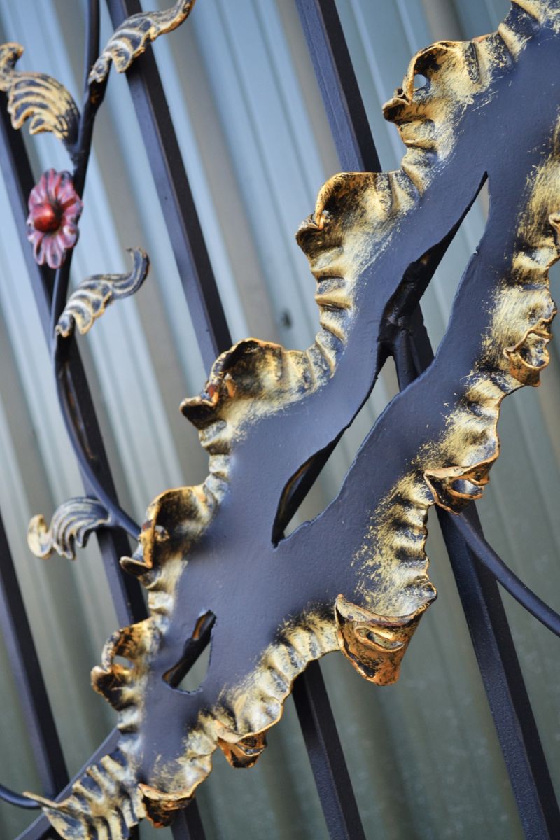 “Chatam Estate” Deluxe Driveway Gates 