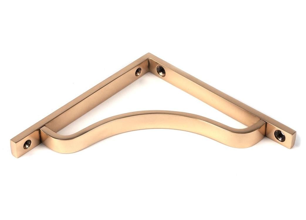 Close-Up of Polished Bronze "Arch-Way" Modern Shelf Bracket - 150mm x 150mm Close-Up of Polished Bronze "Arch-Way" Modern Shelf Bracket - 150mm x 150mm
