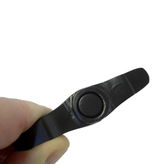 Porthole Window Catch To Scale