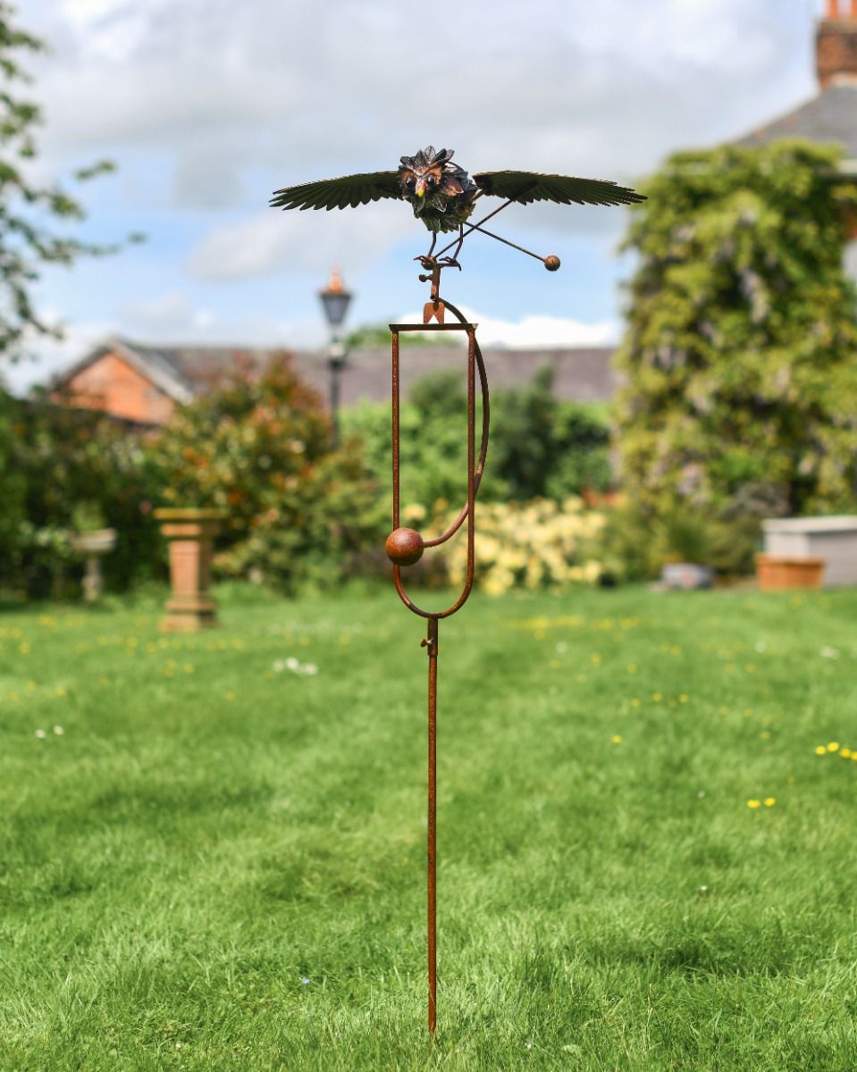 Quirky Metal Owl Rocker For Lawn 