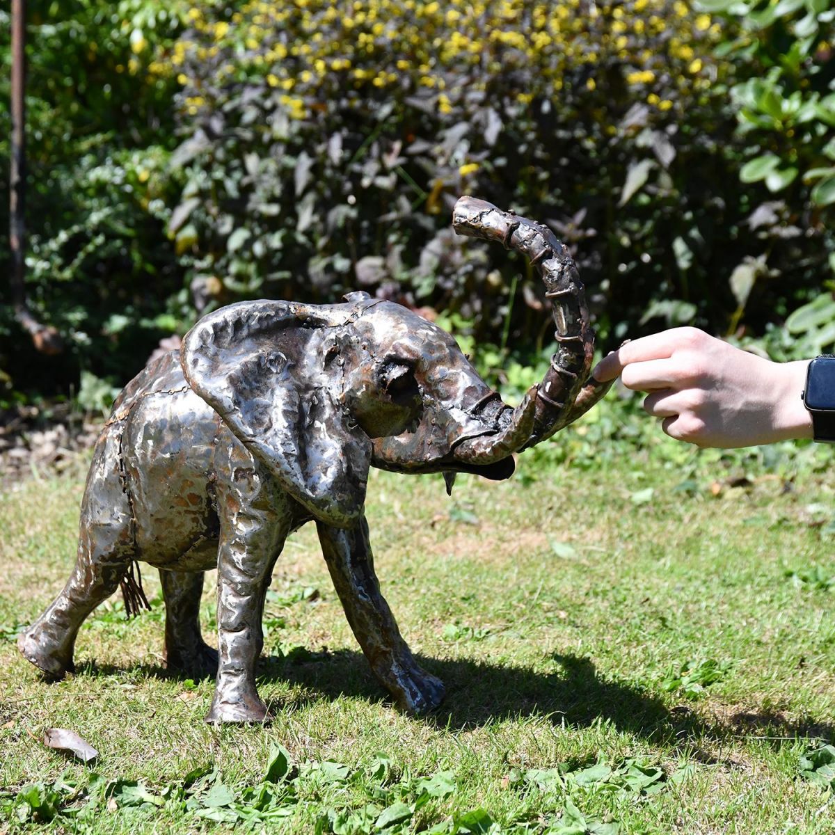 Elephant Sculpture to Scale Elephant Sculpture to Scale