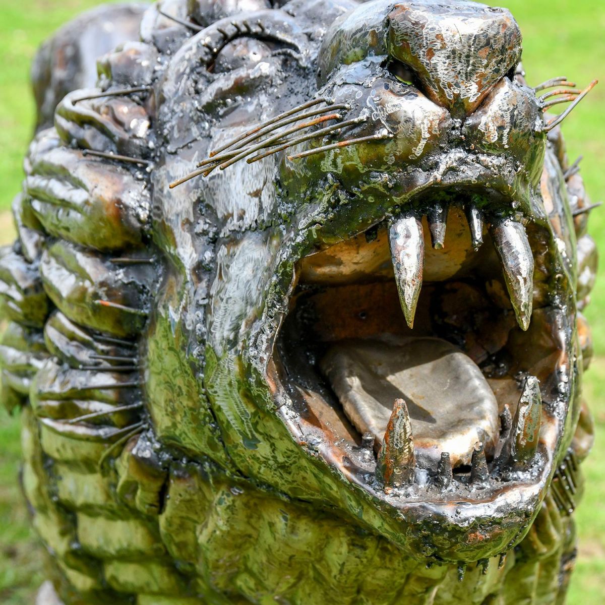 View of the Lion Sculpture Roaring