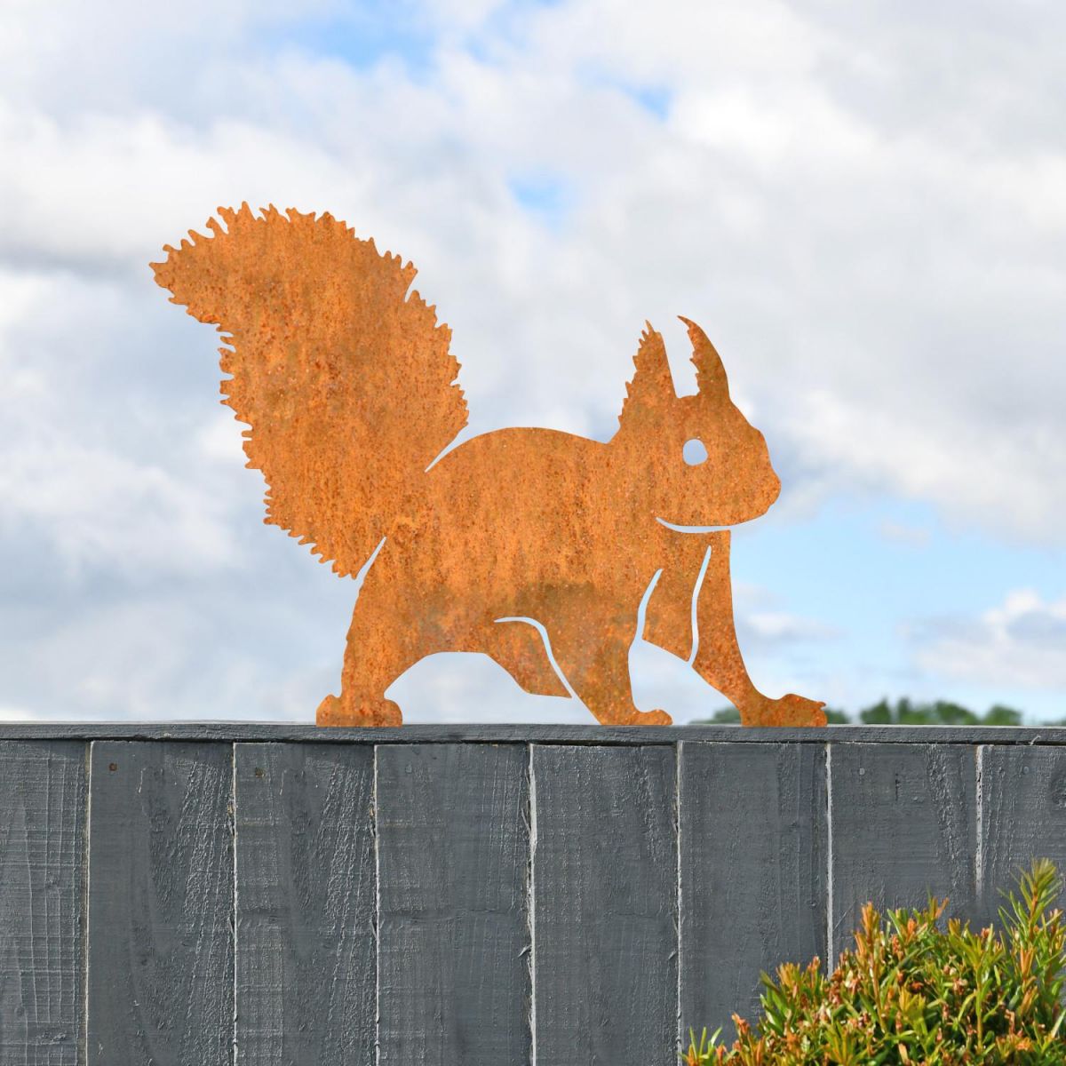 Rustic Sheet Steel Fence Topper with Red Squirrel Design